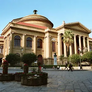 Guest house Garibaldi 29 - Piazza Marina A - In Pieno Centro. Palermo
