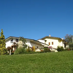 Hotel La Rua Carre