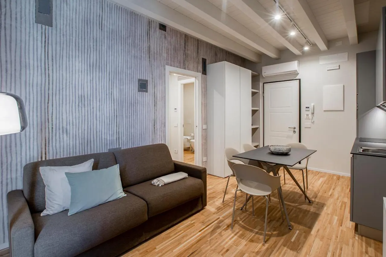 Ah Villaglori Boutique Apartments Brescia Hotel