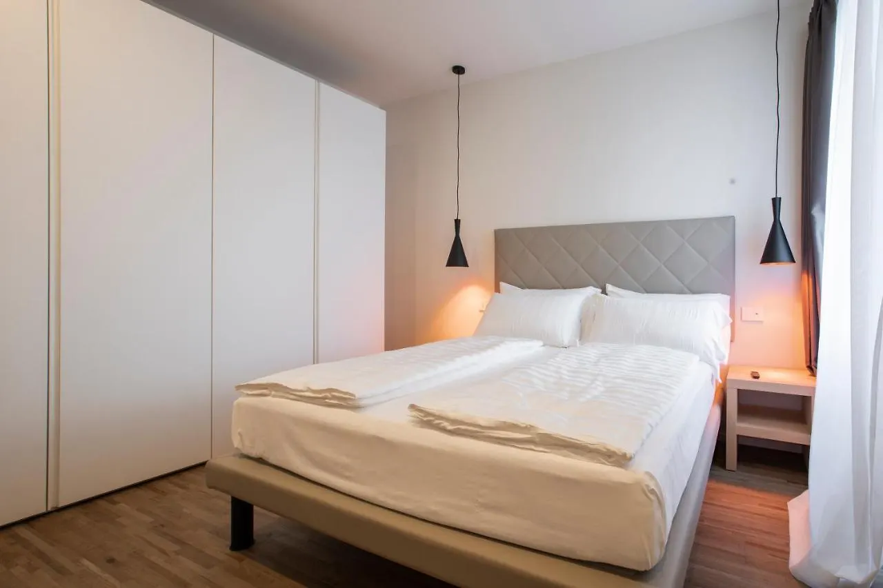 Hotel Ah Villaglori Boutique Apartments Brescia